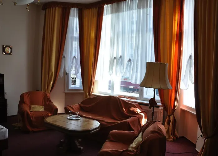 Hotel Pension Savoy near Kurfürstendamm Berlin